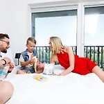 Zatorhome - Blisko Energylandii I Zatorlandu Aparthotel Zator